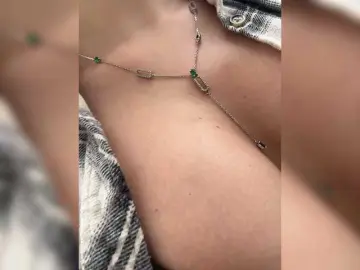 DaddySgirl9  live sex cam
