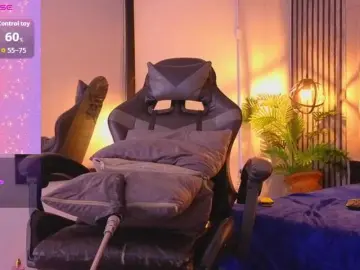 Karamoss  live sex cam