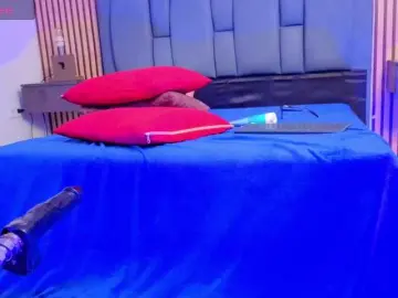 Karamoss  live sex cam