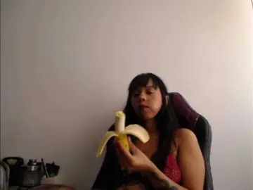 Ladynemesis00  live sex cam