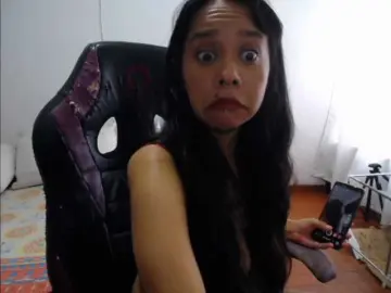 Ladynemesis00  live sex cam