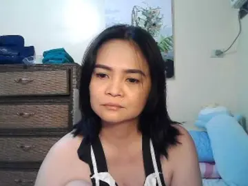 Lilymaepinay  live sex cam