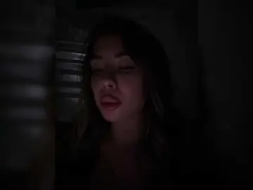 Anna-Night  live sex cam