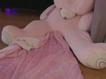 AnyaKim1  live sex cam