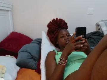 Hotrina  live sex cam