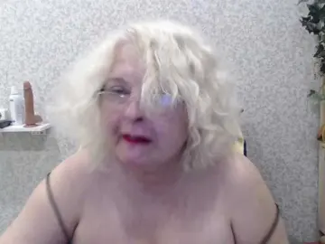 Alek-Sandra  live sex cam