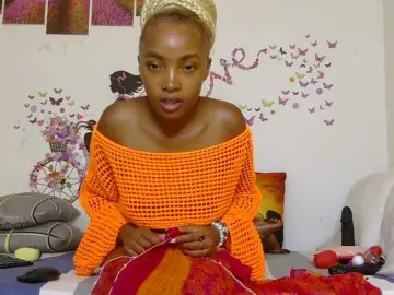 CheekyAngels1  live sex cam