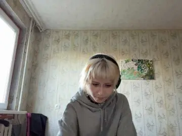 KerstinLoar  live sex cam