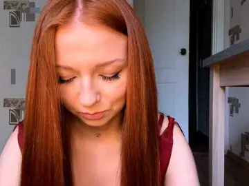 LyndseyShinkle  live sex cam