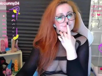 NicoleBunny24  live sex cam