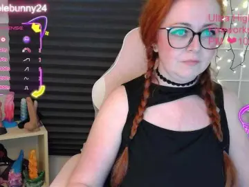 NicoleBunny24  live sex cam