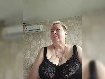 Alena61  live sex cam