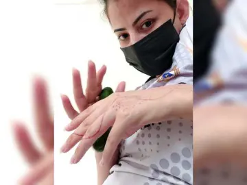 Aylin580  live sex cam