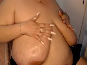 Mayabigtitss  live sex cam