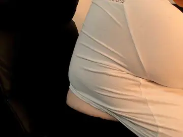 Mayabigtitss  live sex cam