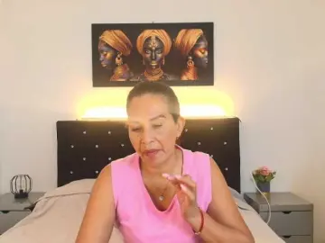 Shanon-mature  live sex cam