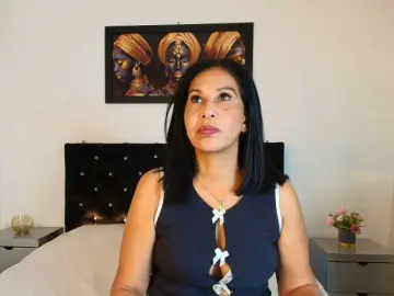 Shanon-mature  live sex cam