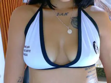 Corall-tay  live sex cam