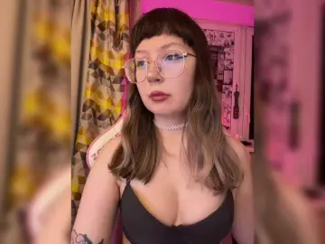Henby-streams  live sex cam