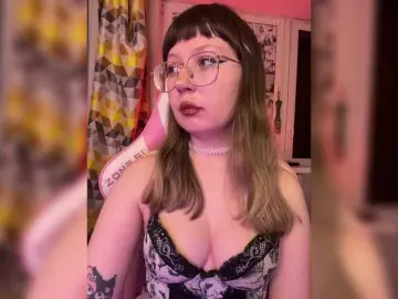 Henby-streams  live sex cam