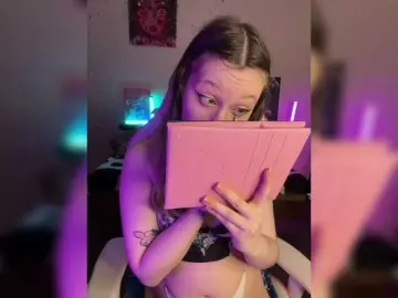 Henby-streams  live sex cam