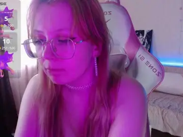 Henby-streams  live sex cam