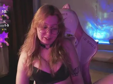 Henby-streams  live sex cam