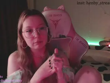 Henby-streams  live sex cam