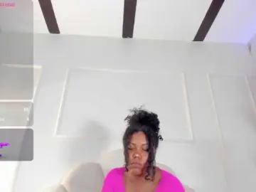 Candaceowens  live sex cam