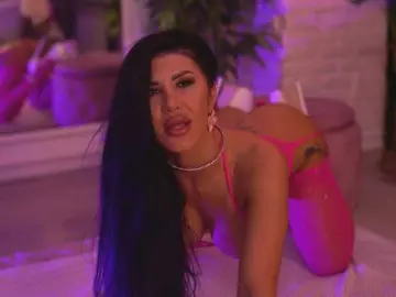 GallienneGolld  live sex cam