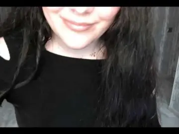 LISSIS-MISSIS  live sex cam