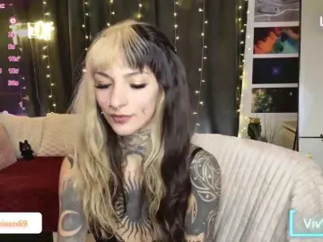 VivVixen  live sex cam