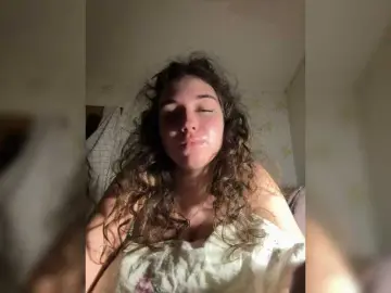 Eseniyb  live sex cam