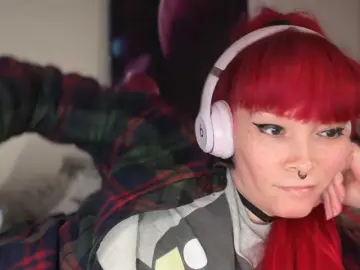 FRRANNKIE  live sex cam