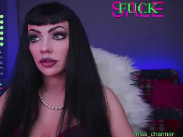 LADYCharmer  live sex cam