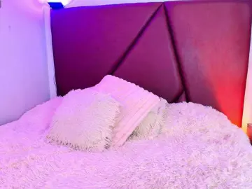 Lexi-Howard-  live sex cam