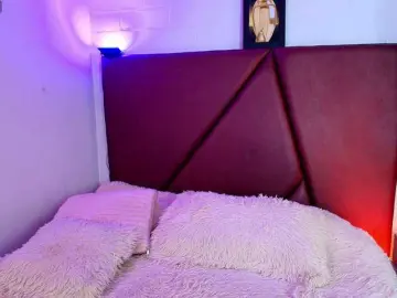 Lexi-Howard-  live sex cam