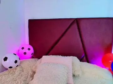 Lexi-Howard-  live sex cam