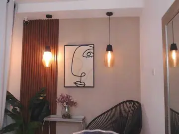 Lia-Mar  live sex cam