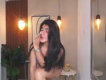 Lia-Mar  live sex cam