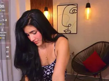 Lia-Mar  live sex cam