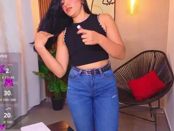 Lia-Mar  live sex cam