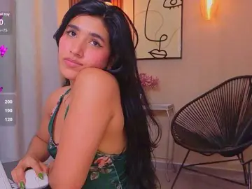 Lia-Mar  live sex cam