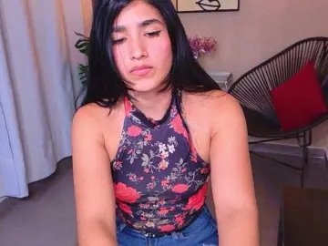 Lia-Mar  live sex cam