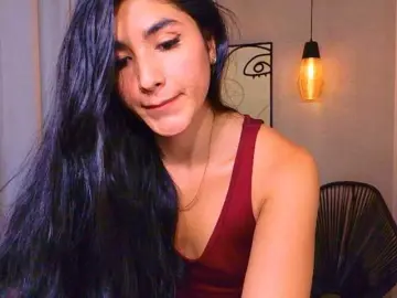 Lia-Mar  live sex cam