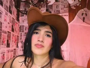 Lia-Mar  live sex cam