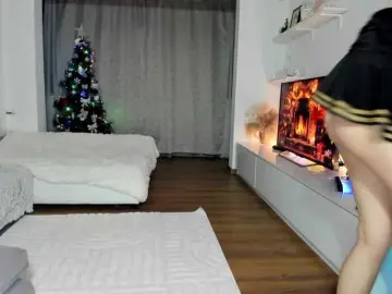 MiraDelynn  live sex cam