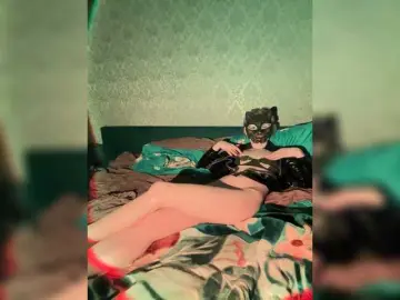 TYTY-a  live sex cam