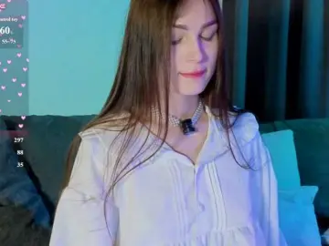 Allienee  live sex cam