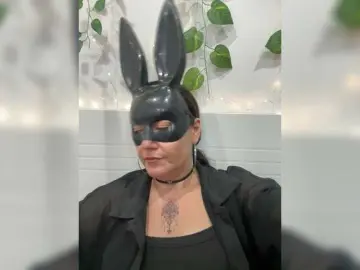Queen885104  live sex cam